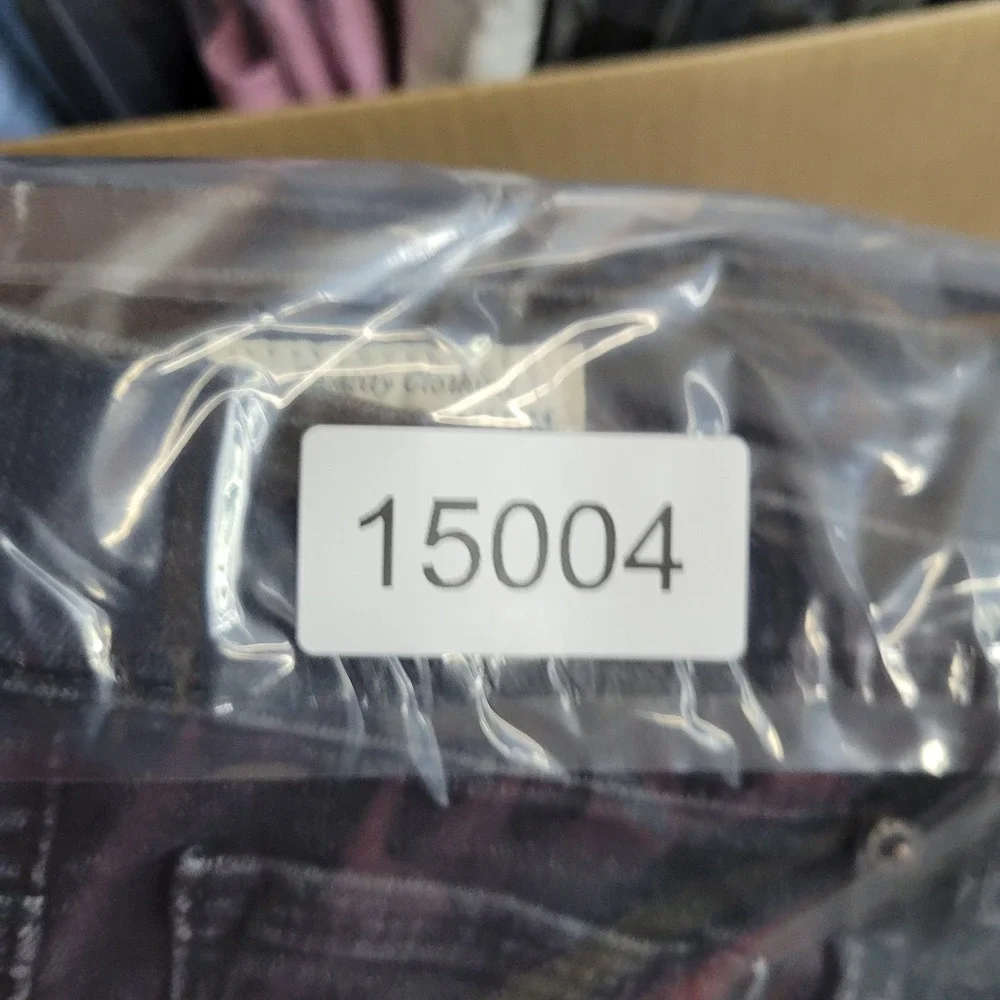 Levis levi 724